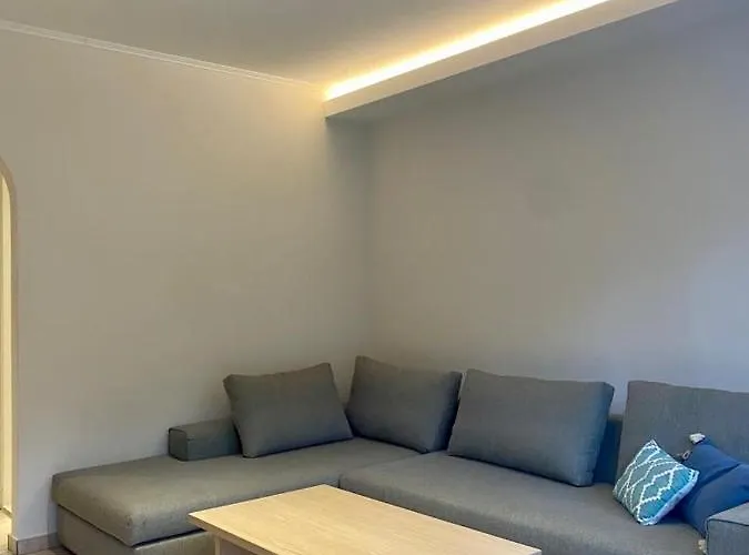 Callisto Beach Hotel
